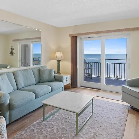 Direct Oceanfront And Beach View With The Best Complex Amenities!